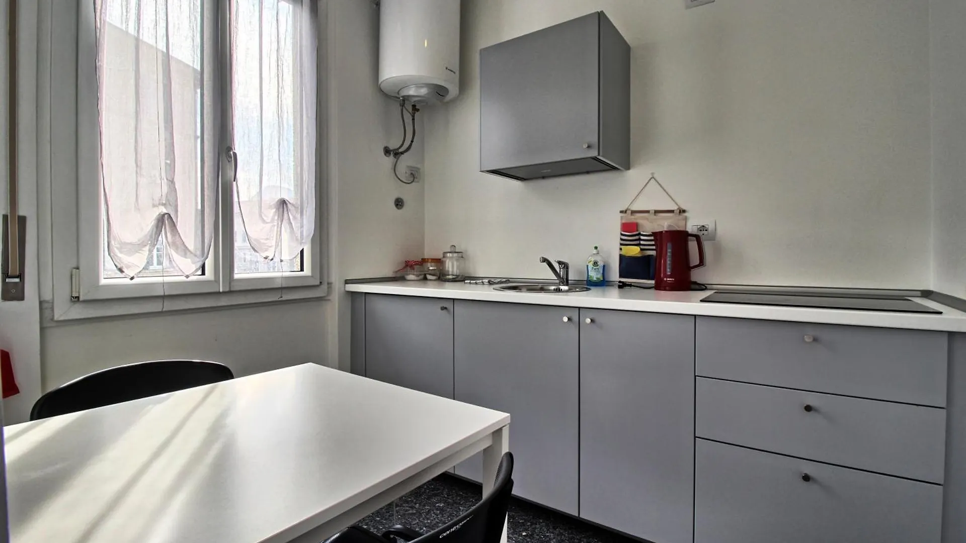 Apartment Residenza Manzoni Como Centre Italy