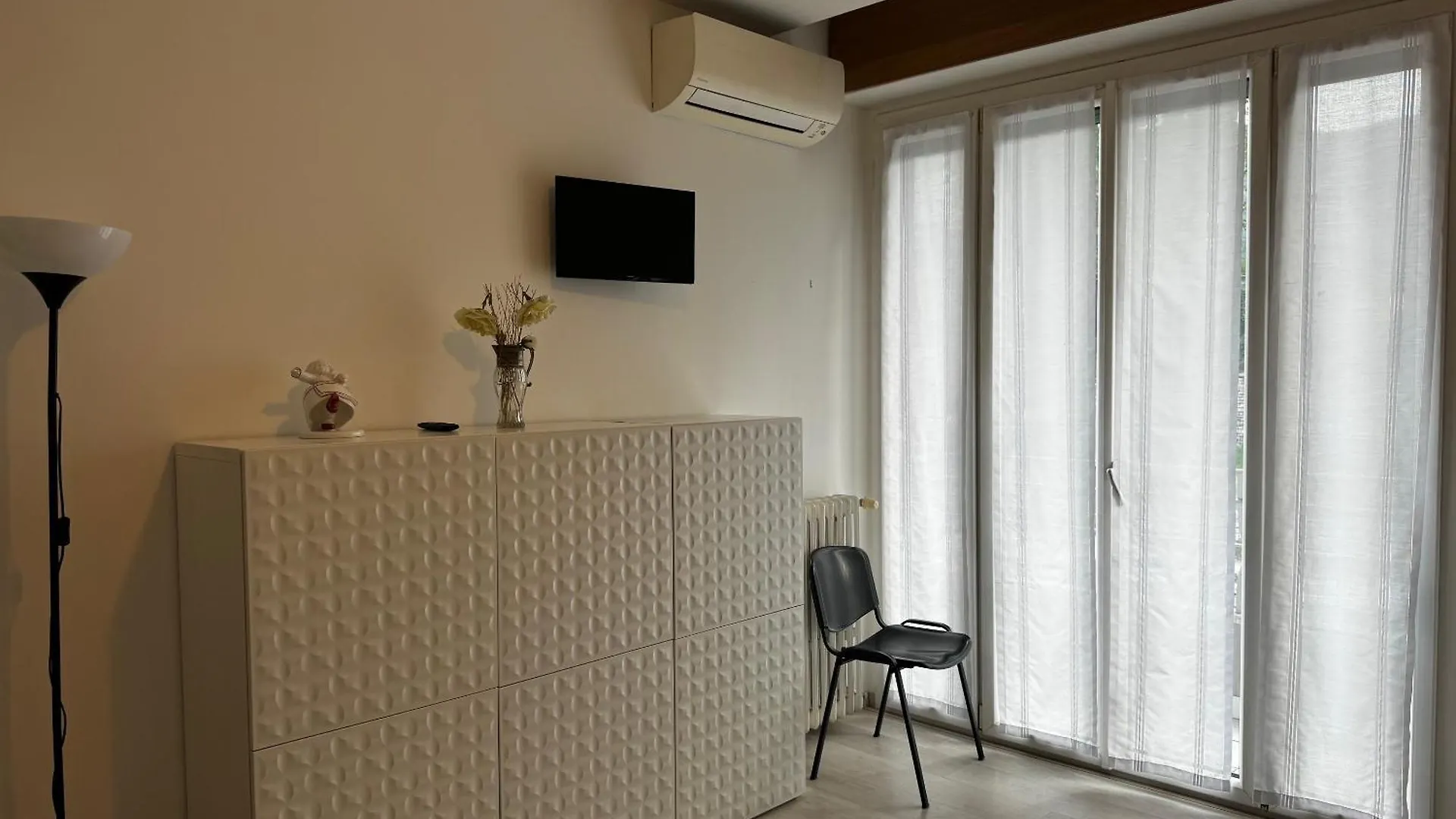 Residenza Manzoni Como Centre Apartment